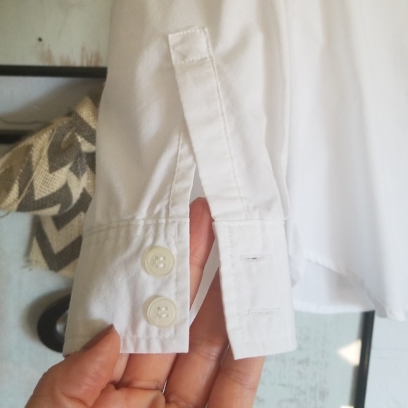 BNWOT! THE PERFECT BUTTON UP! NY&CO! WHITE - Picture 5 of 8